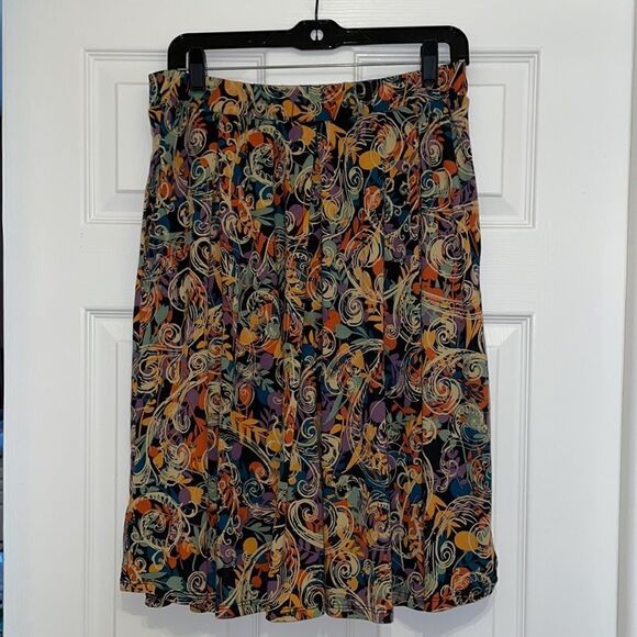 ✨LuLaRoe multi colored Madison pleated a-line skirt with pockets - Picture 5 of 6